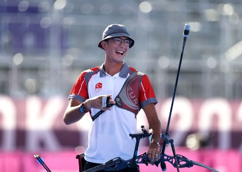 Mete Gazoz: Türk Okç...