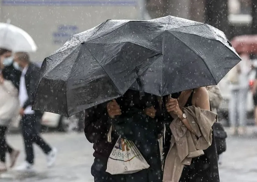 Kuvvetli Yağış ve Fı...