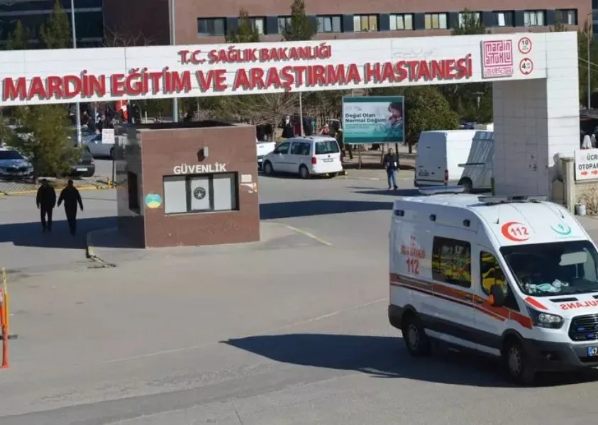 Mardin'de Eşini Bıça...